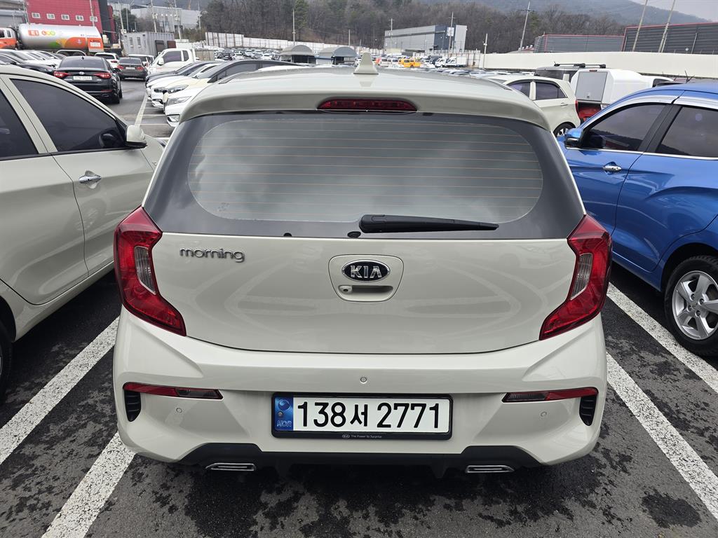 KIA Morning - Vista 3