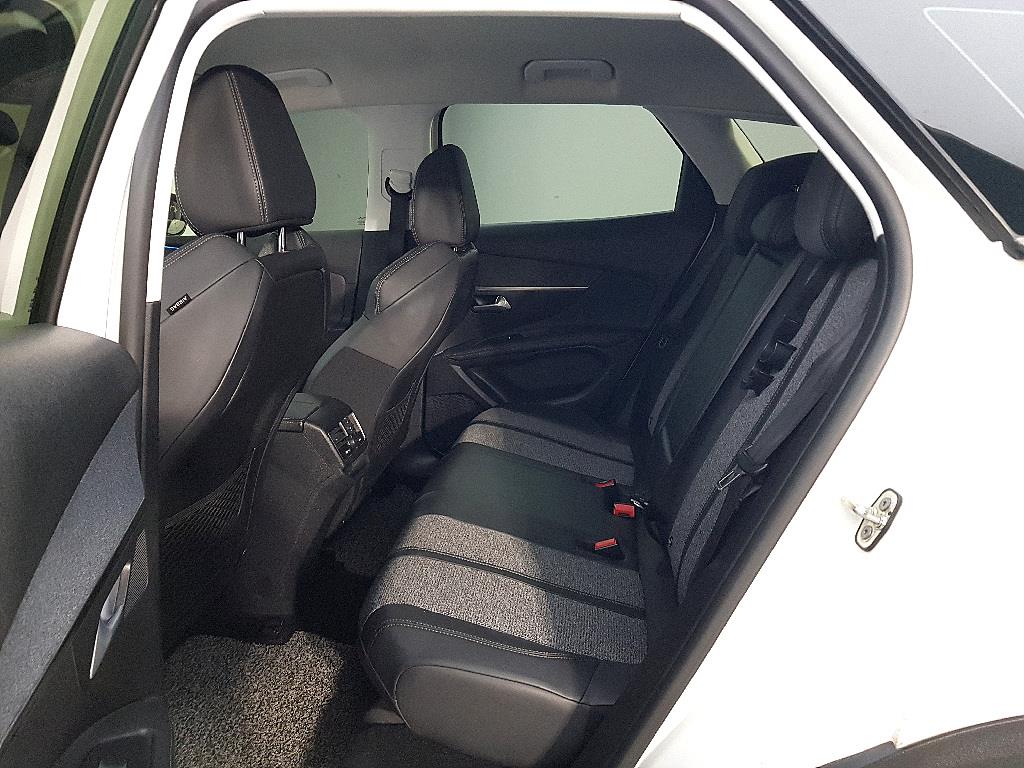 Peugeot 3008 - Vista 9
