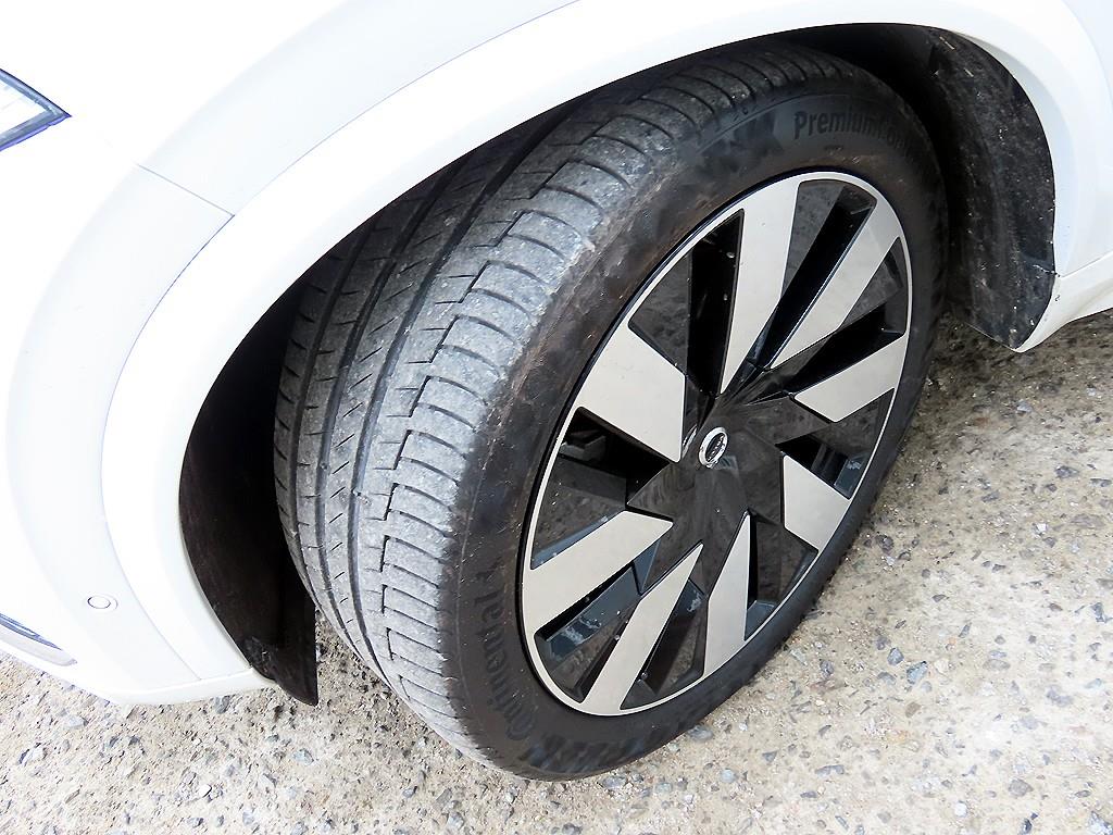 Volvo XC90 2024 Blanco - Importación desde Corea - HF Imports Iquique - Foto 20