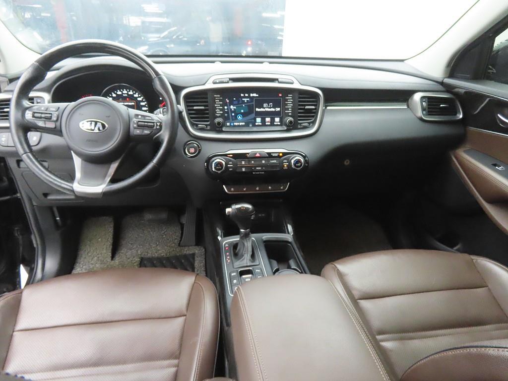 KIA Sorento - Vista 7