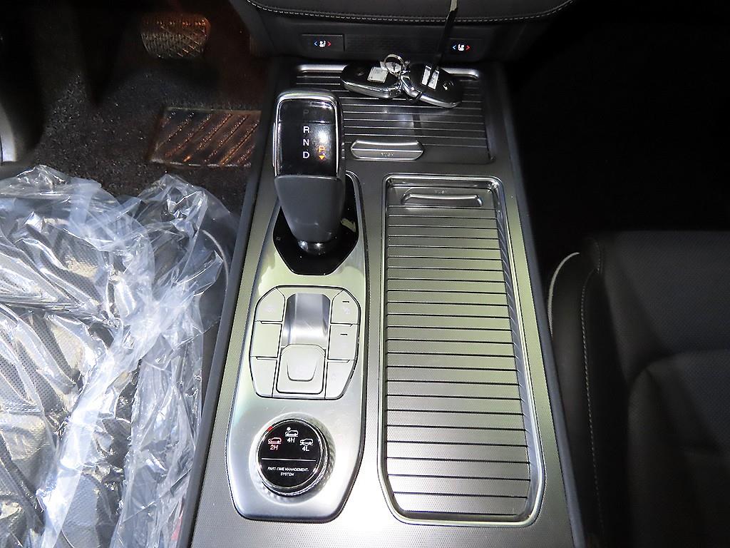 Ssangyong Rexton - Vista 12