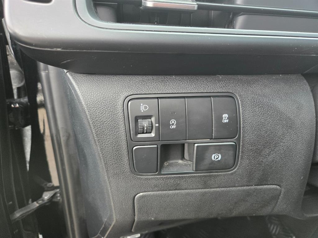 HYUNDAI Staria - Vista 10