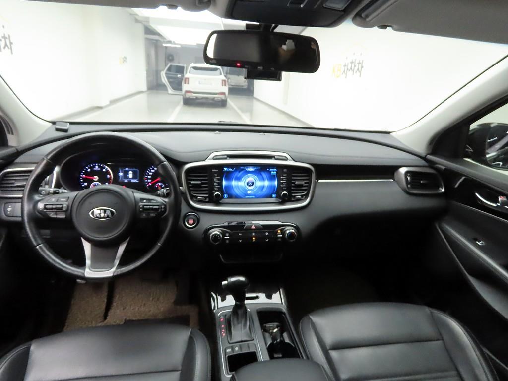 KIA Sorento - Vista 6