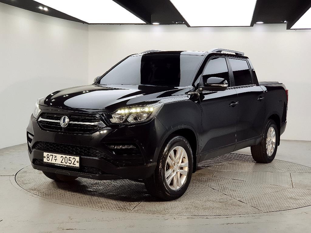 Ssangyong Rexton 2021 Negro - Importación desde Corea - HF Imports Iquique - Foto 1