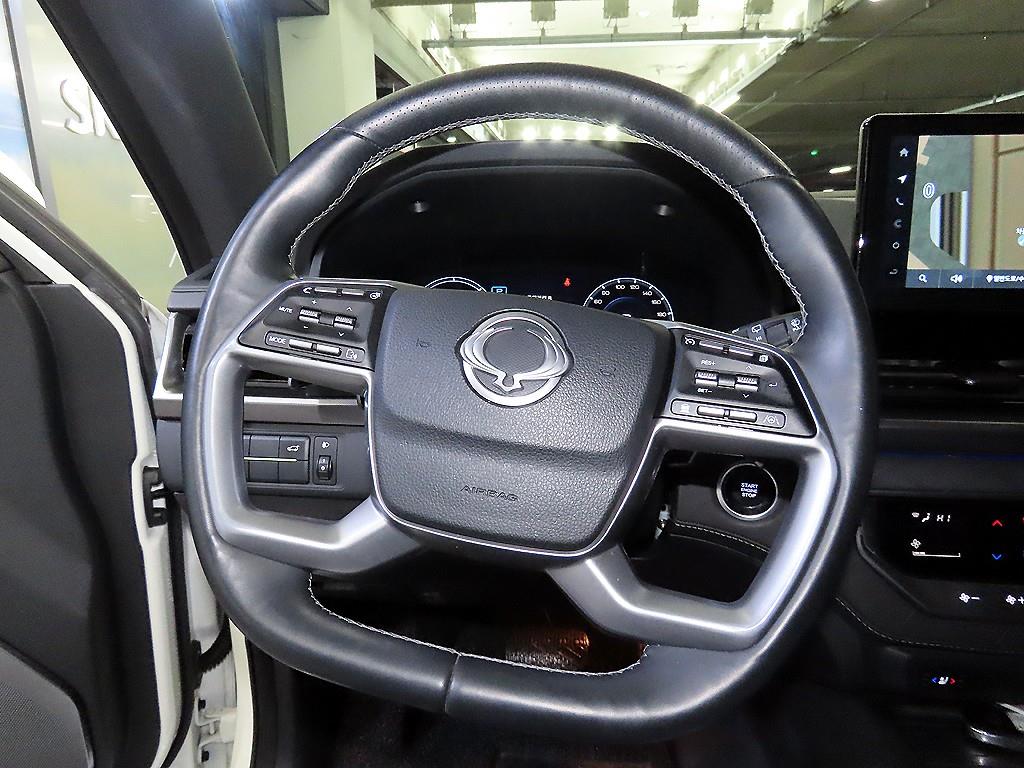 Ssangyong Rexton - Vista 8