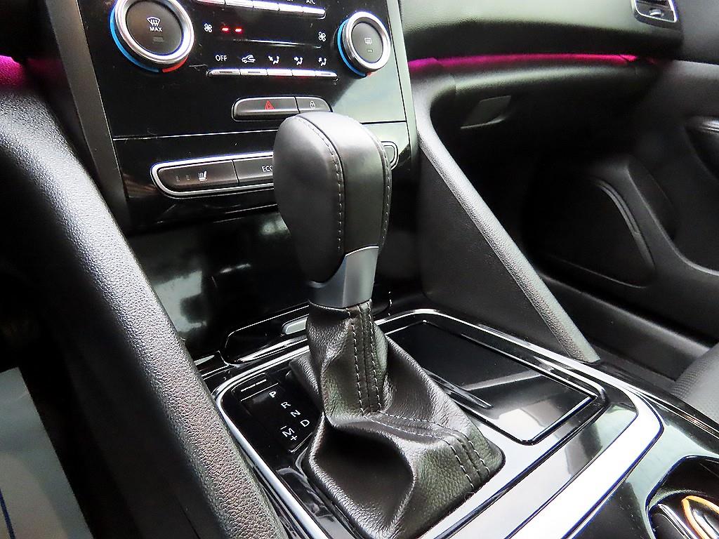 SAMSUNG SM6 - Vista 11