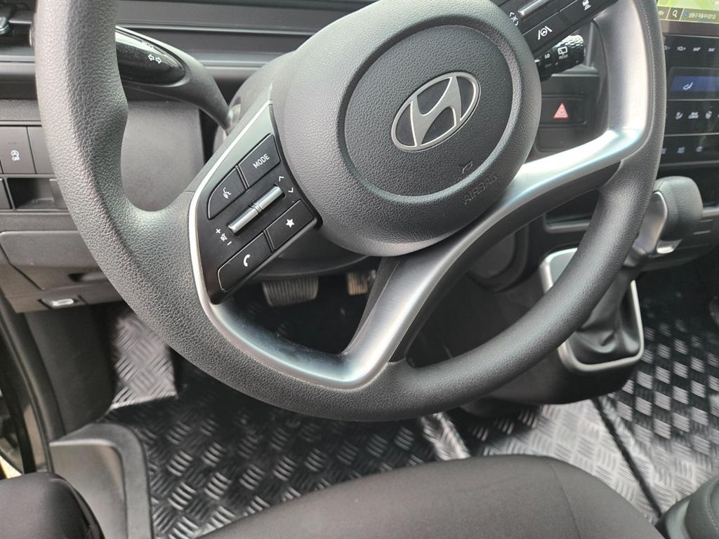 HYUNDAI Staria - Vista 9