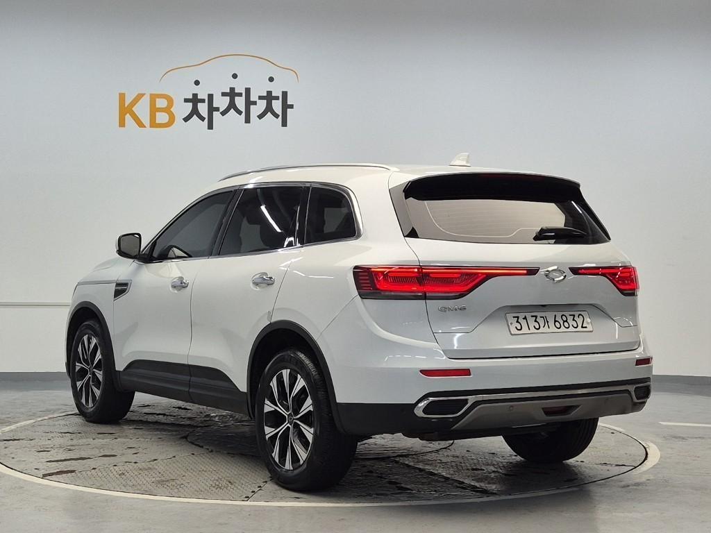 SAMSUNG QM6 - Vista 3