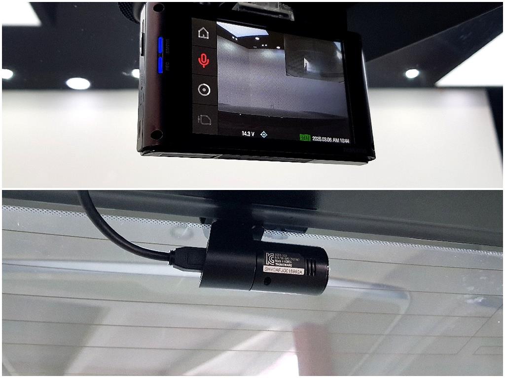 HYUNDAI Genesis - Vista 11