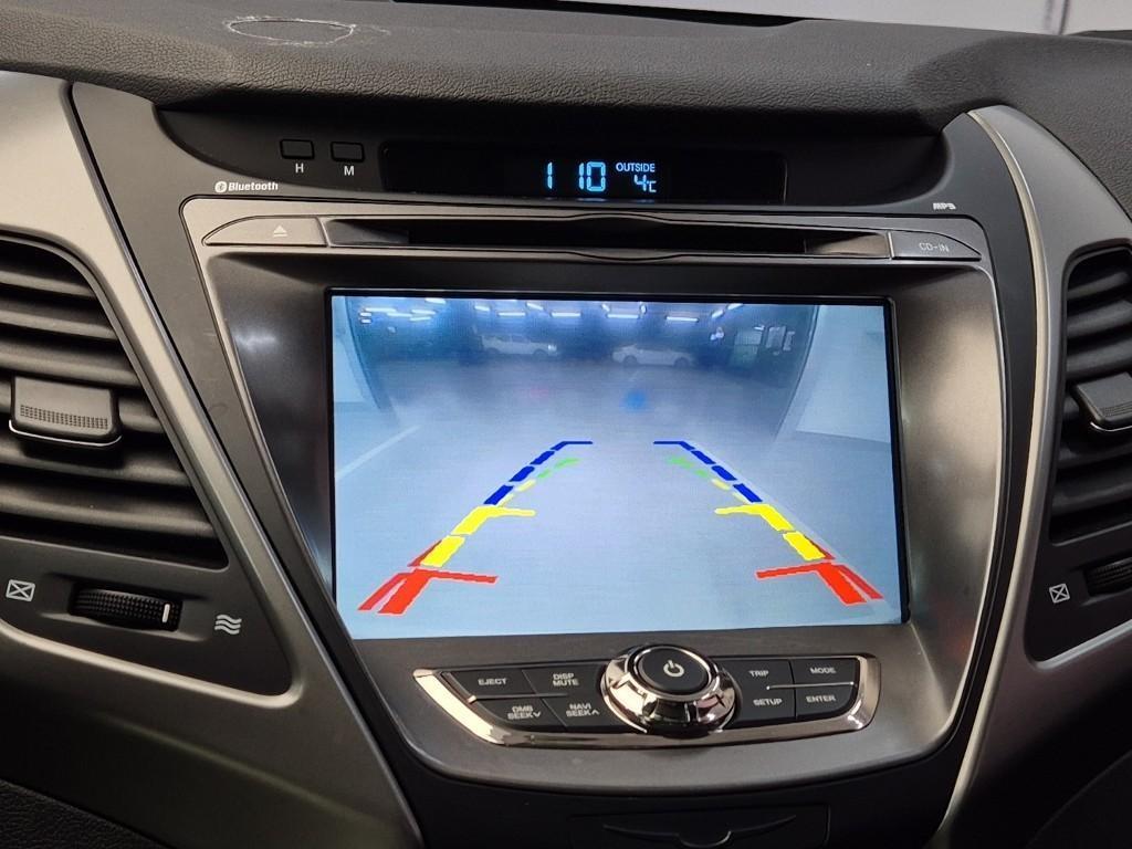 HYUNDAI Avante 2016 Blanco - Importación desde Corea - HF Imports Iquique - Foto 14