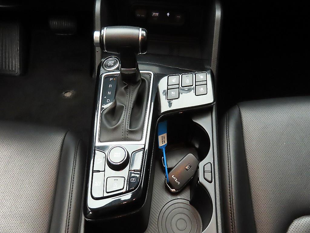 KIA Sportage - Vista 9