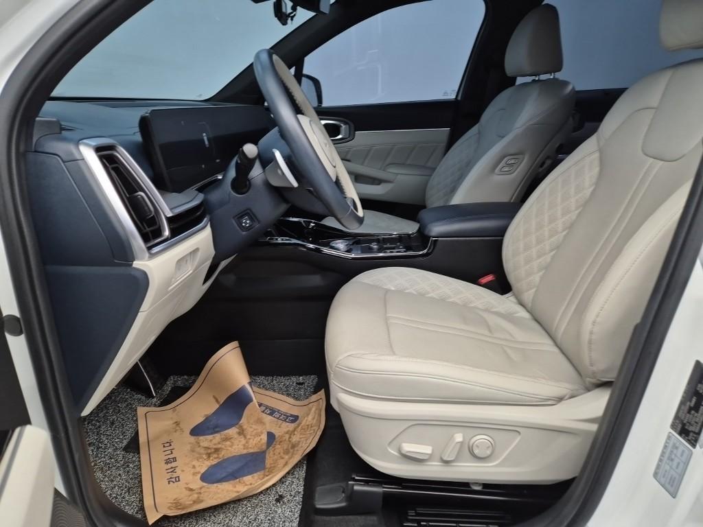 KIA Sorento - Vista 11