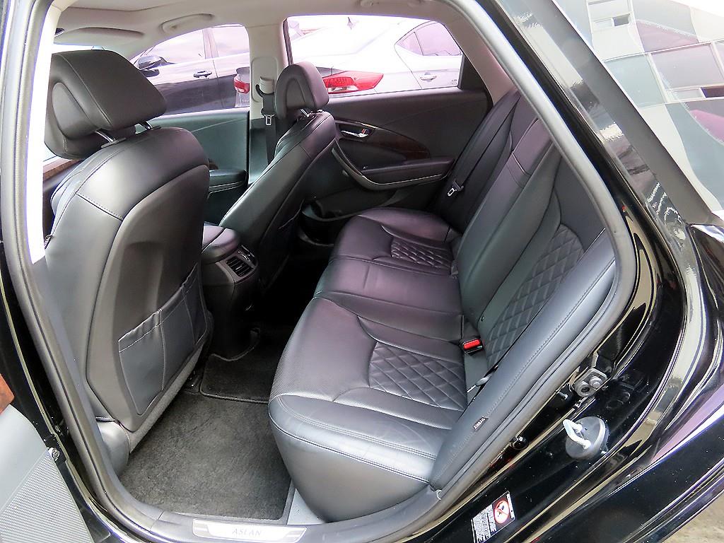 HYUNDAI Aslan - Vista 6