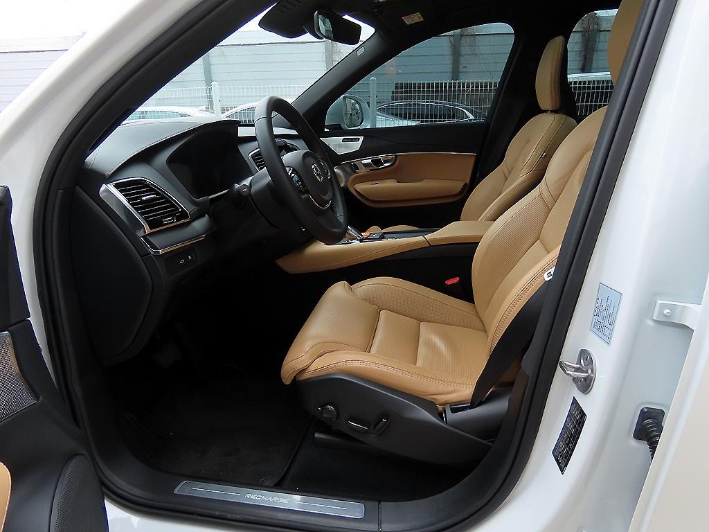 Volvo XC90 - Vista 5