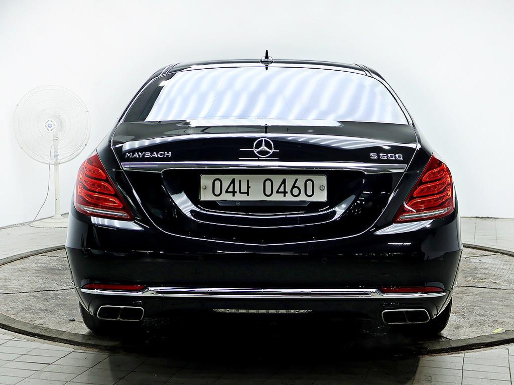 Mercedes Benz S Class - Vista 5