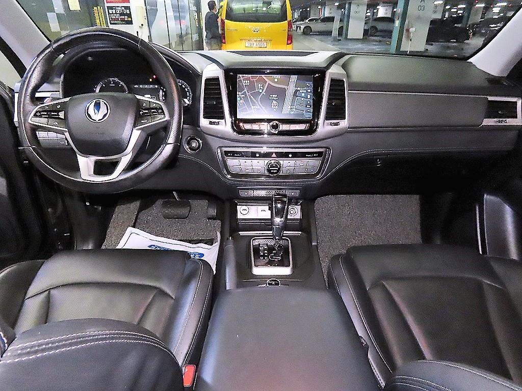 Ssangyong Rexton - Vista 10