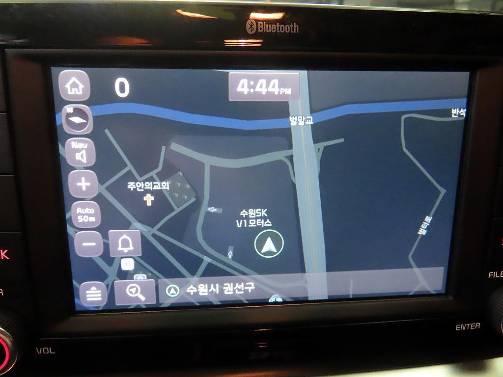 KIA Stonic 2020 Blanco - Importación desde Corea - HF Imports Iquique - Foto 15