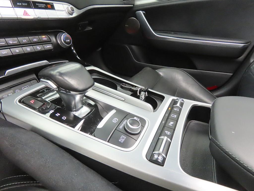 KIA Stinger - Vista 11