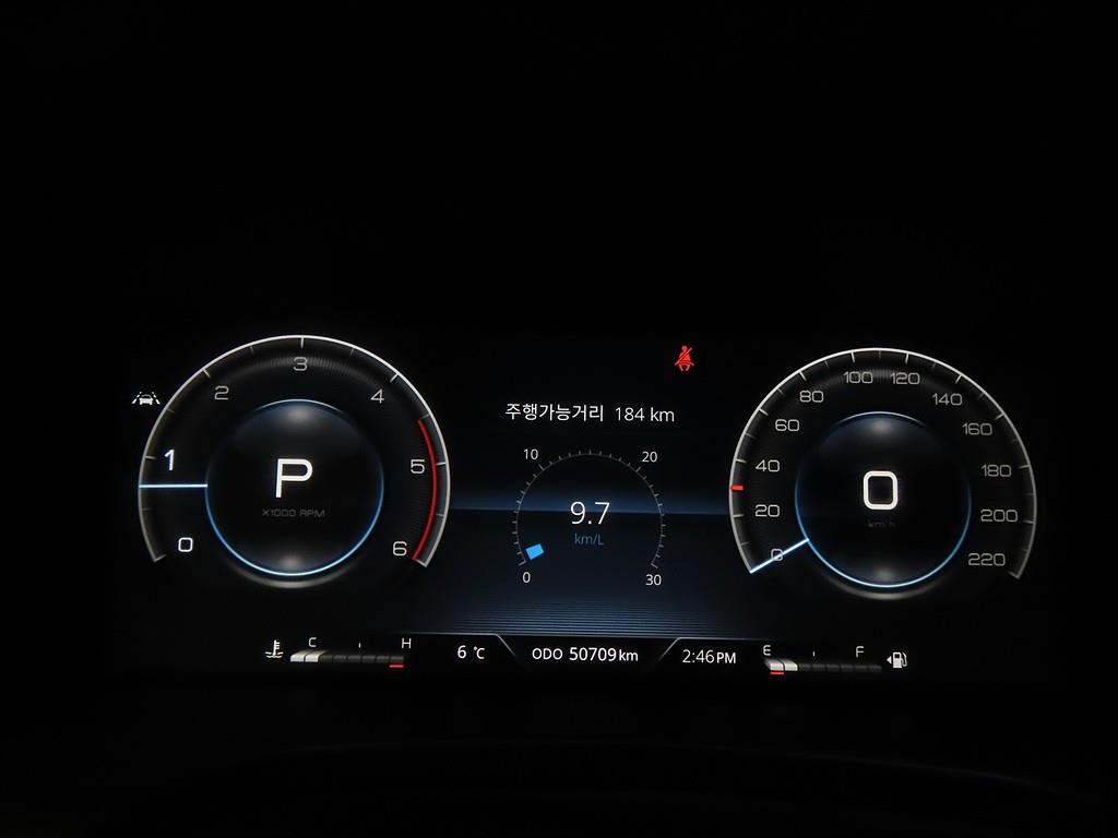 Ssangyong Rexton - Vista 9