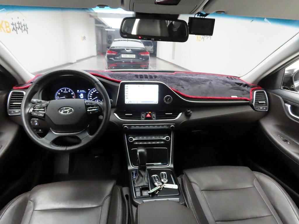 HYUNDAI Grandeur - Vista 6