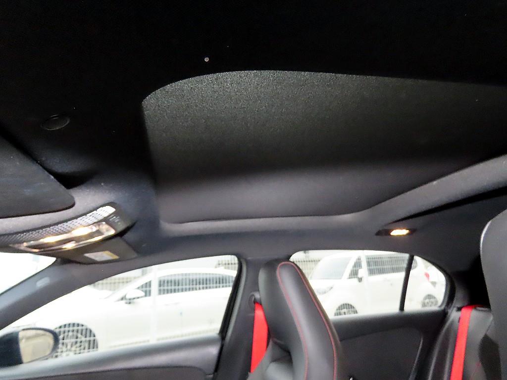 Mercedes Benz A Class 2021 Negro - Importación desde Corea - HF Imports Iquique - Foto 18