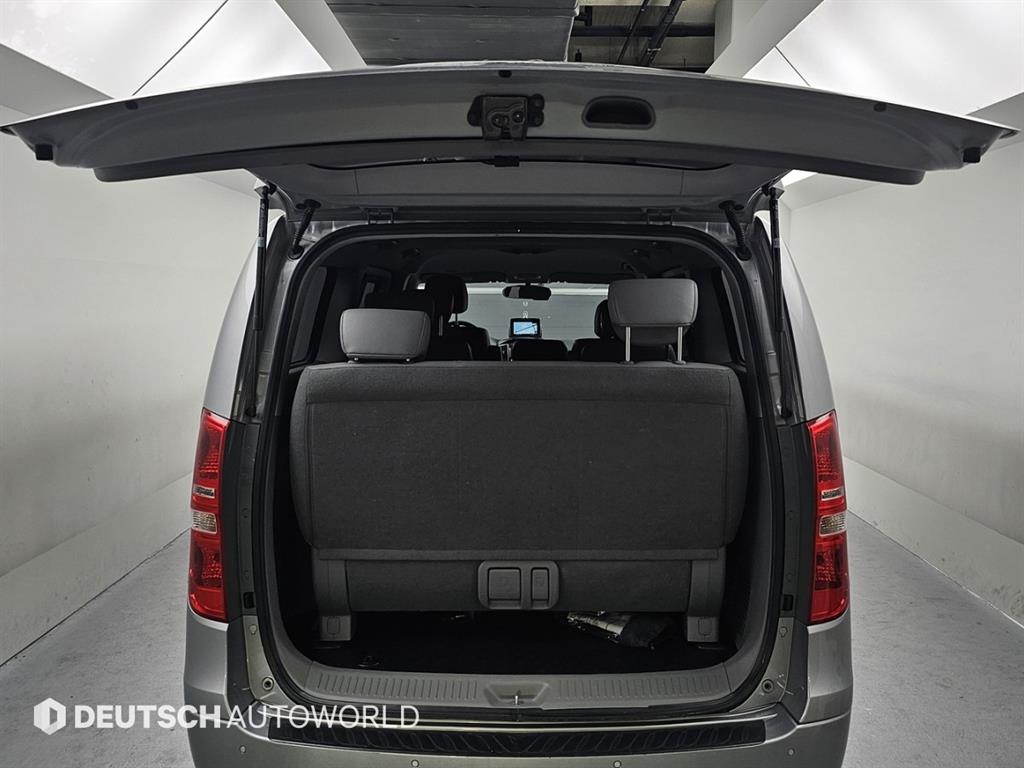 HYUNDAI Starex 2016 Gris - Importación desde Corea - HF Imports Iquique - Foto 19