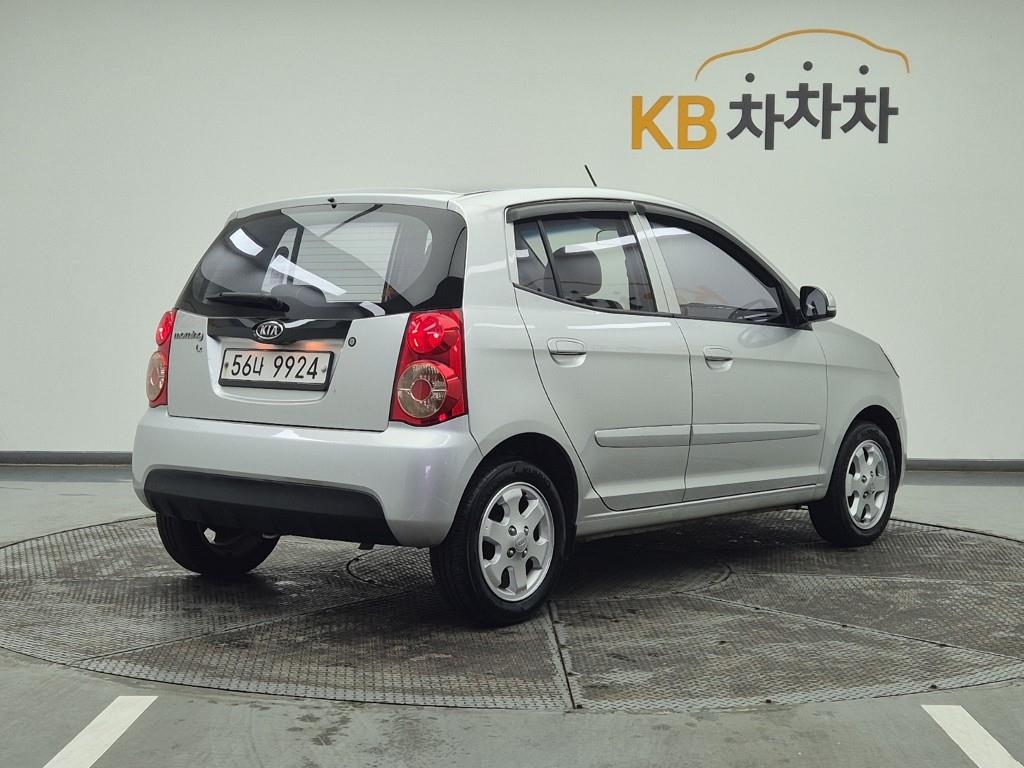 KIA Morning - Vista 4