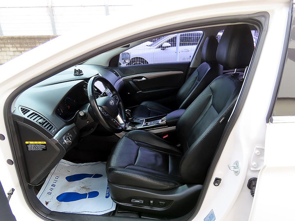 HYUNDAI i40 - Vista 5