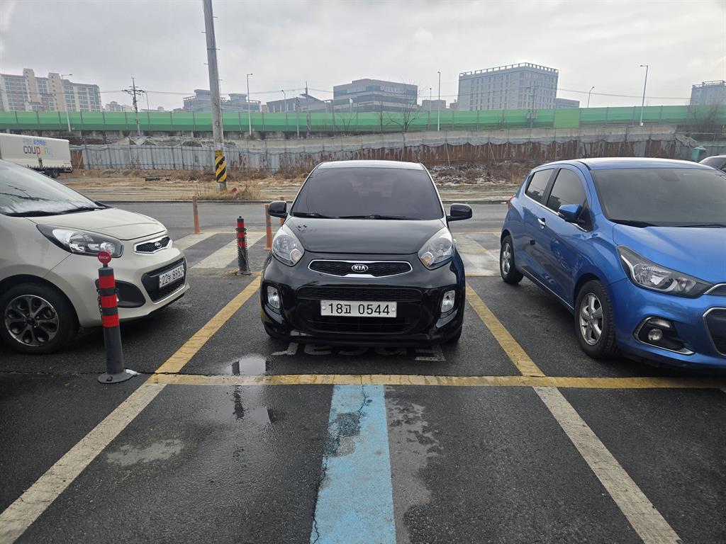 KIA Morning 2016 Negro - Importación desde Corea - HF Imports Iquique - Foto 1