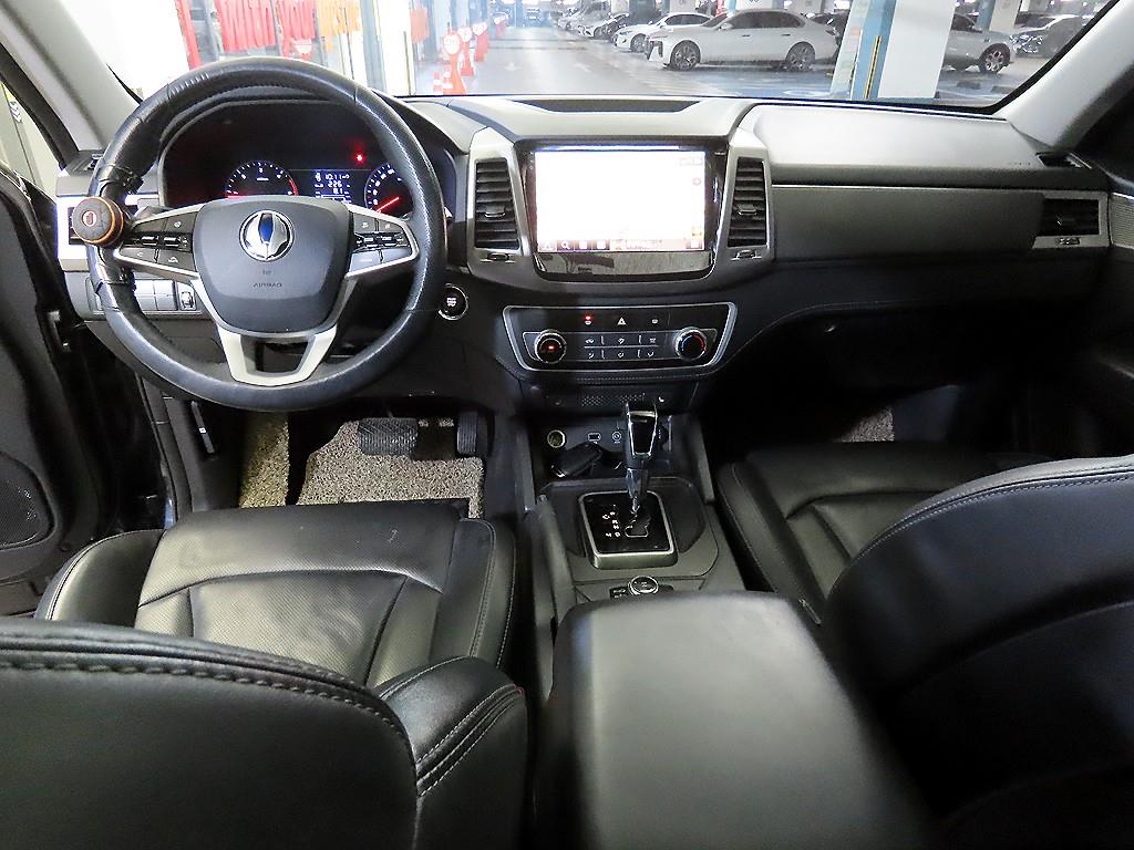 Ssangyong Rexton - Vista 10