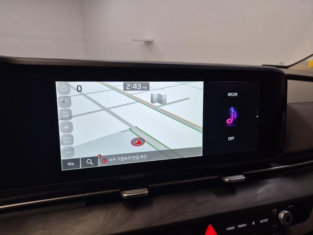 KIA Carnival 2023 Blanco - Importación desde Corea - HF Imports Iquique - Foto 13