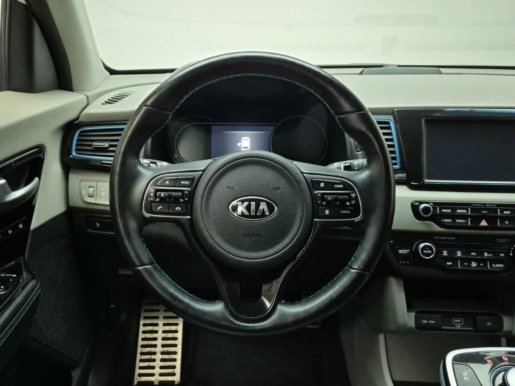 KIA Niro - Vista 9