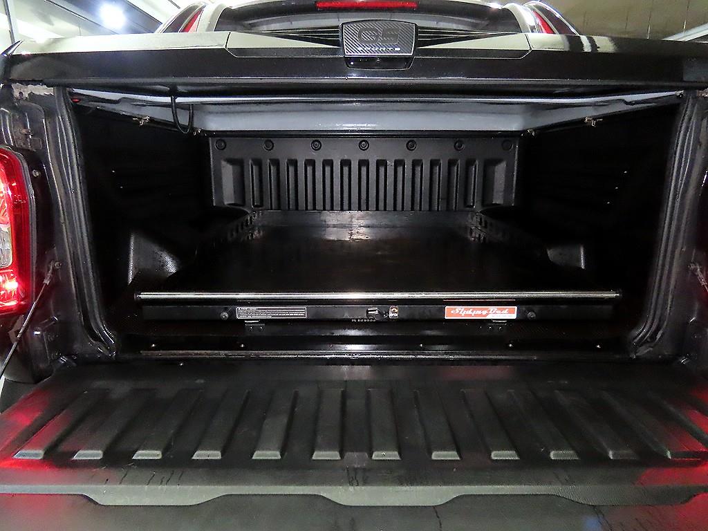 Ssangyong Rexton 2019 Negro - Importación desde Corea - HF Imports Iquique - Foto 17