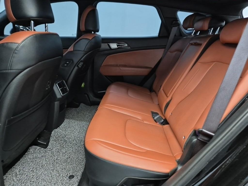 KIA Sportage - Vista 11