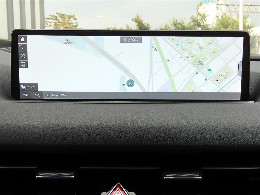 Genesis G80 - Vista 8