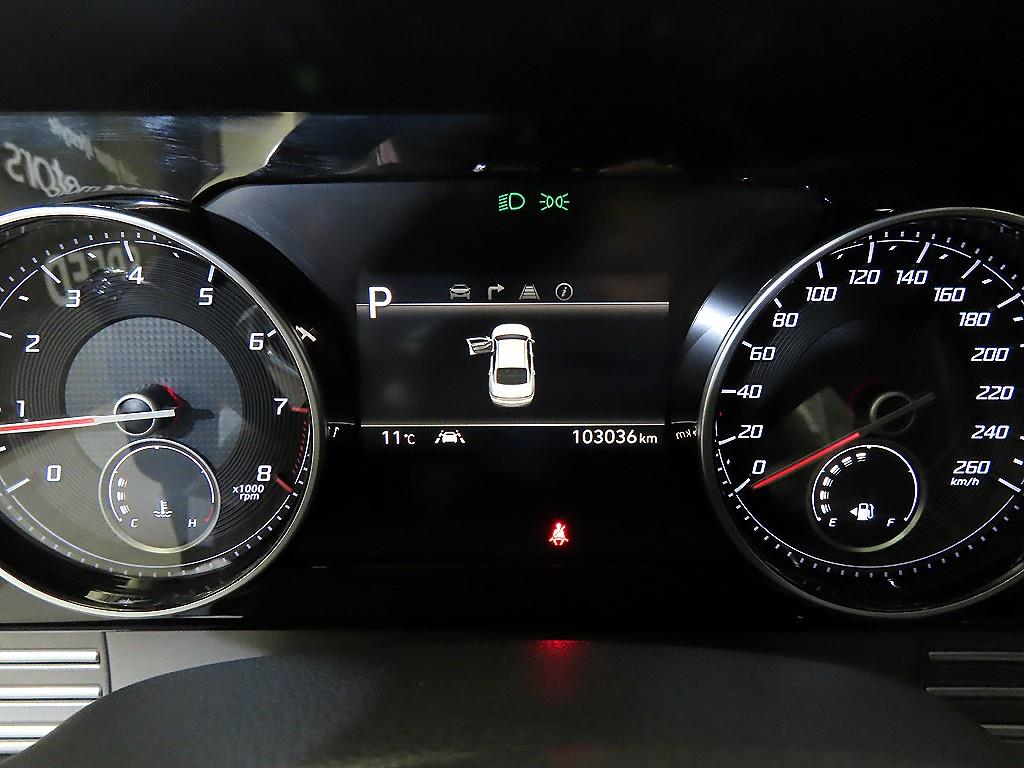 HYUNDAI Grandeur - Vista 9