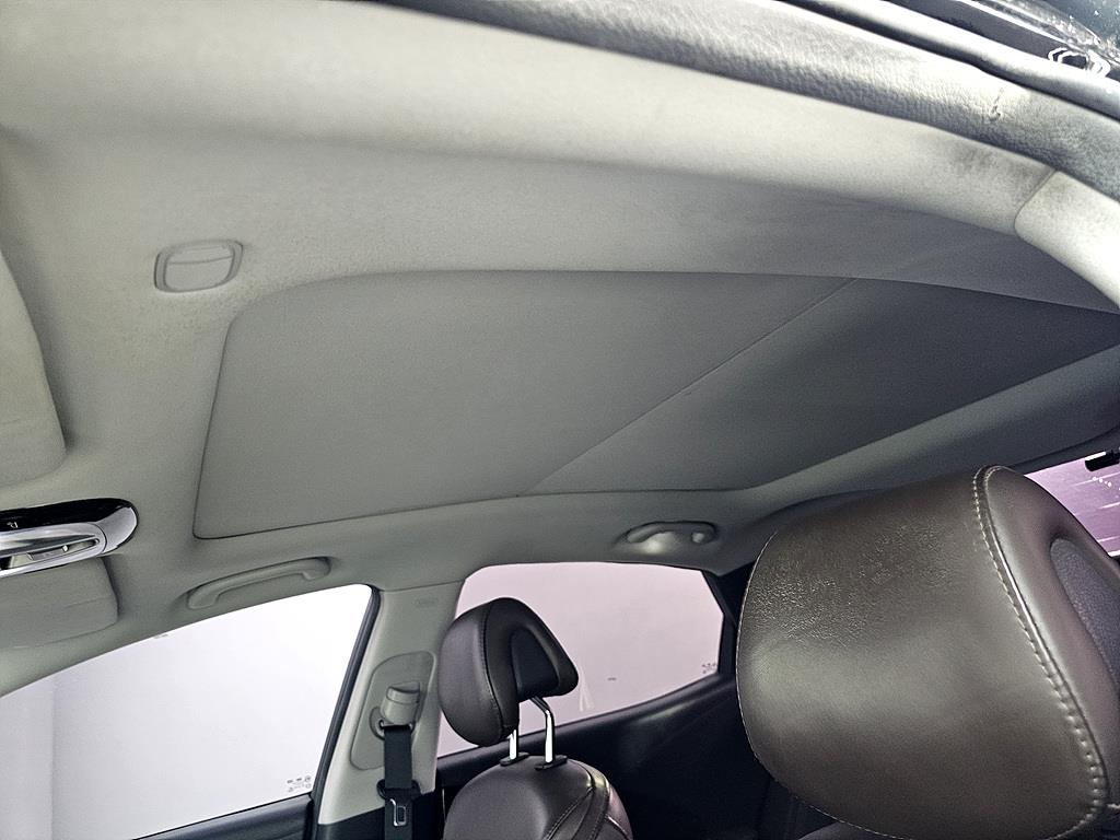 HYUNDAI Grandeur - Vista 12