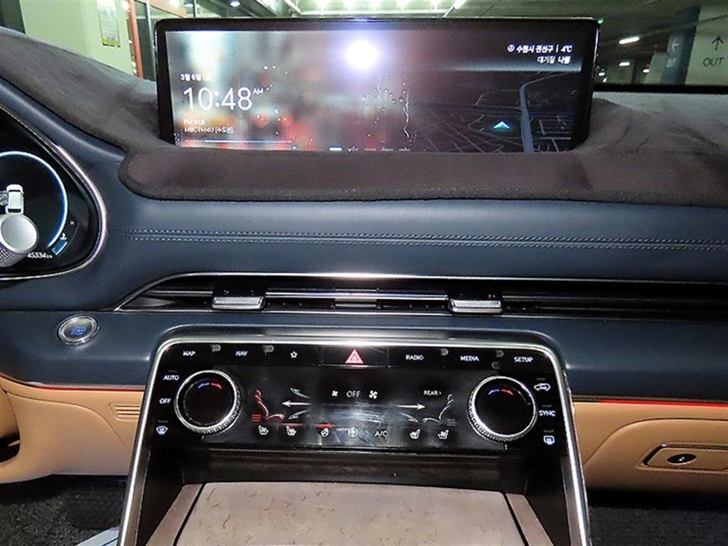 Genesis GV80 - Vista 11