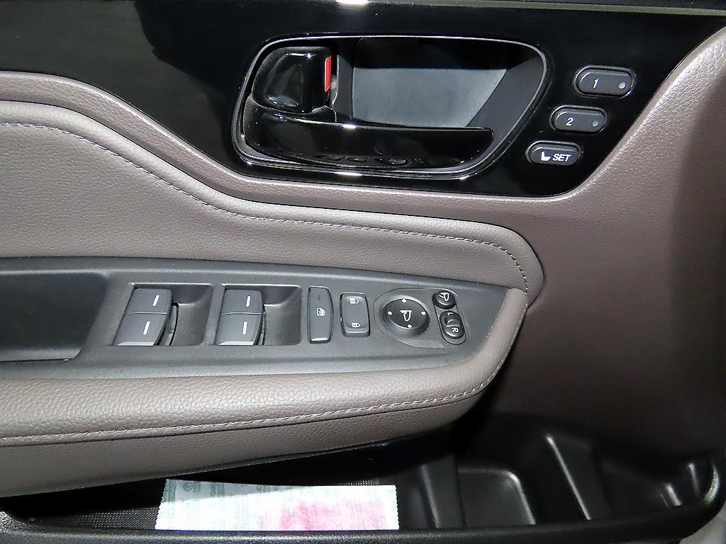 Honda Odyssey 2018 Gris - Importación desde Corea - HF Imports Iquique - Foto 15