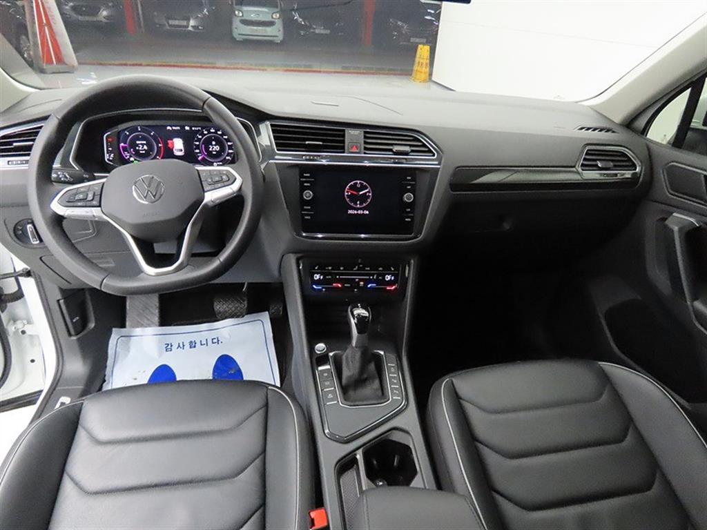 Volkswagen Tiguan - Vista 7