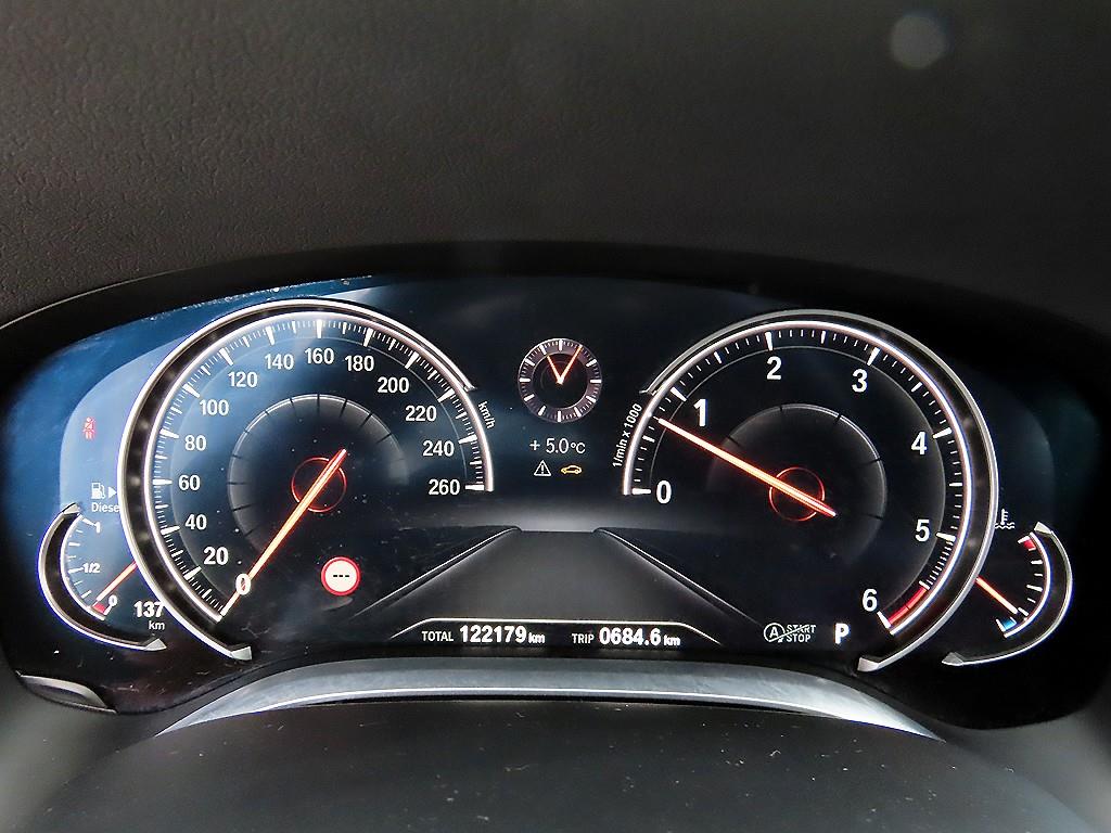 BMW 7 Series - Vista 9