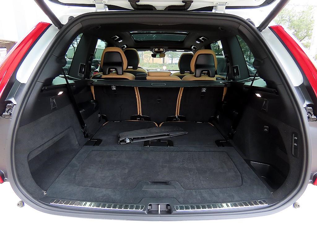 Volvo XC90 2024 Blanco - Importación desde Corea - HF Imports Iquique - Foto 17