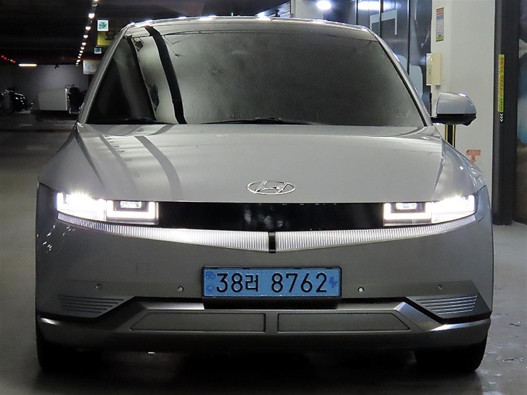 HYUNDAI Ioniq 5 - Vista 2