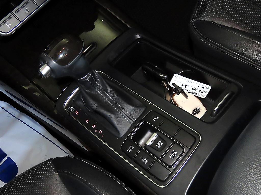 KIA Sorento - Vista 12