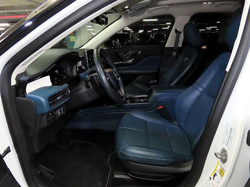 Lincoln Corsair - Vista 6