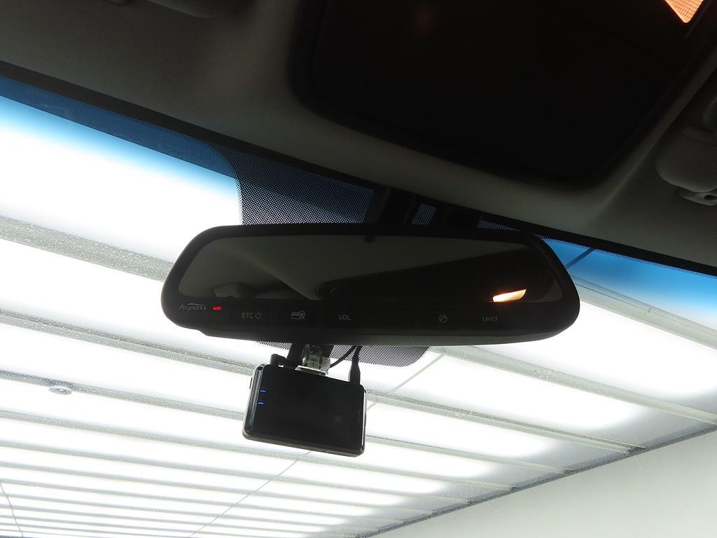 KIA Sorento - Vista 12