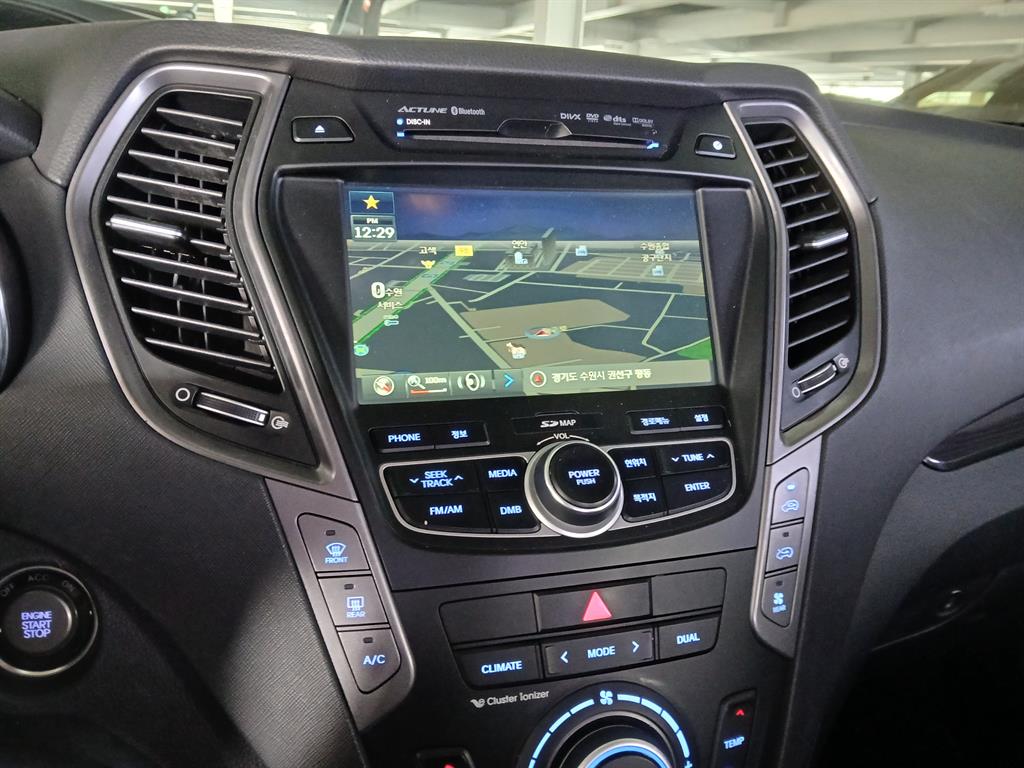 HYUNDAI Maxcruz - Vista 7