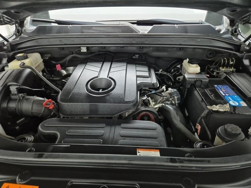 Ssangyong Rexton - Vista 5