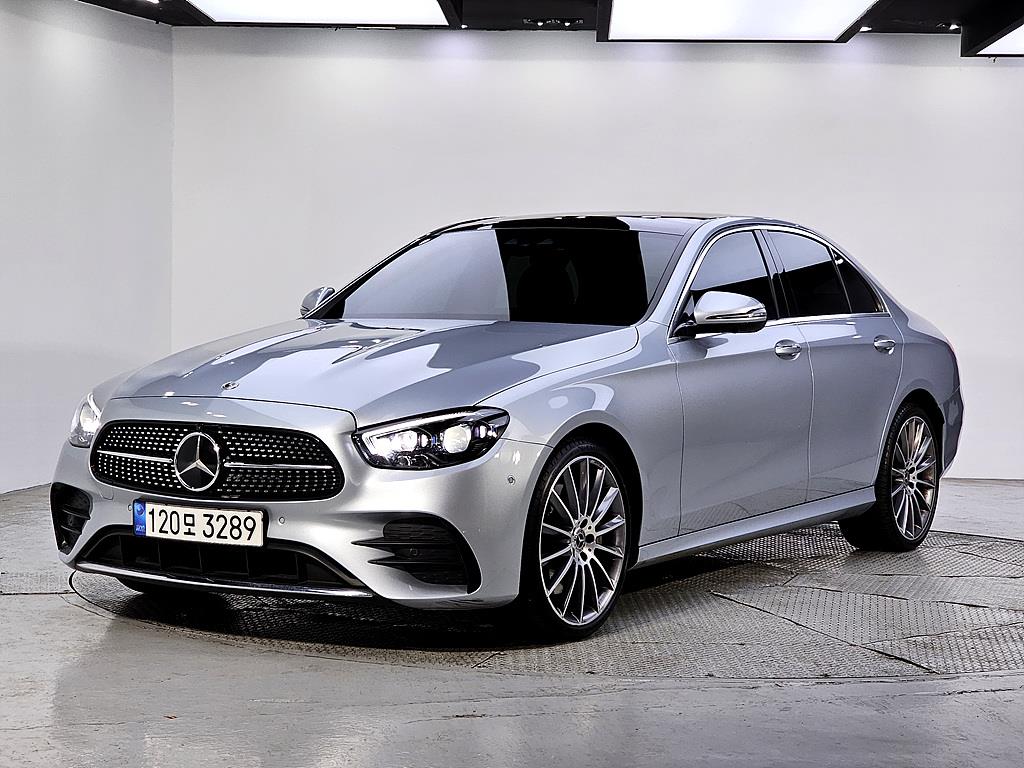 Mercedes Benz E class 2022 Plateado - Importación desde Corea - HF Imports Iquique - Foto 1