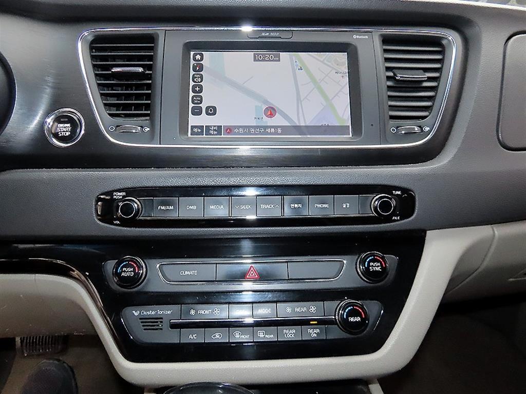 KIA Carnival 2017 - Importación desde Corea - HF Imports Iquique - Foto 14